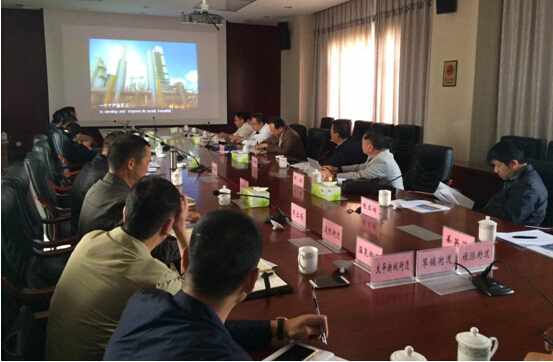 中機院攜北京軍民融合投資考察團一行與安寧市委市政府進行座談