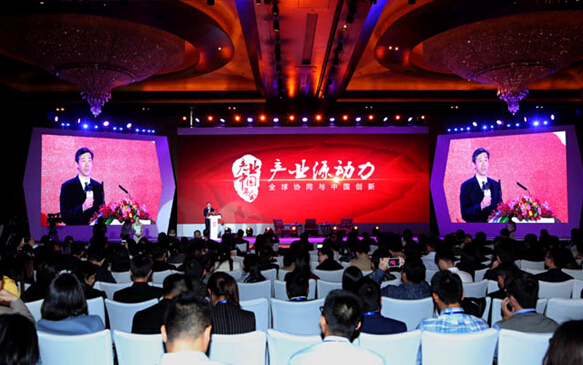 清華大學經濟管理學院Freeman經濟學講席教授李稻葵