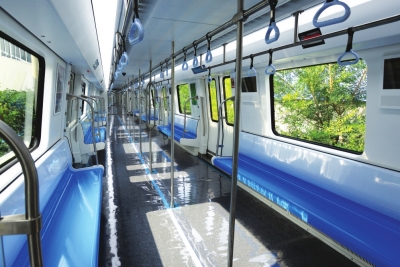 抗風沙技術的蘭州軌道交通首列車