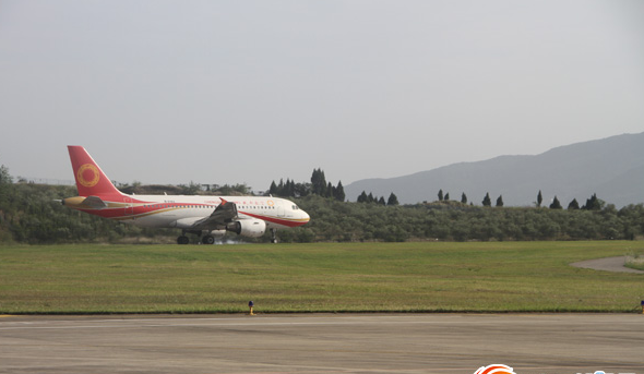廣元助推通用航空產(chǎn)業(yè)發(fā)展和旅游產(chǎn)業(yè)轉(zhuǎn)型升級