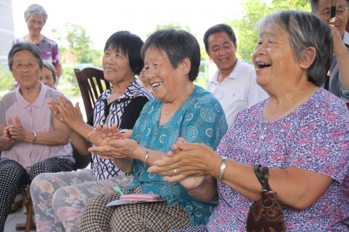 智慧健康養(yǎng)老產(chǎn)業(yè)進(jìn)入政策紅利期