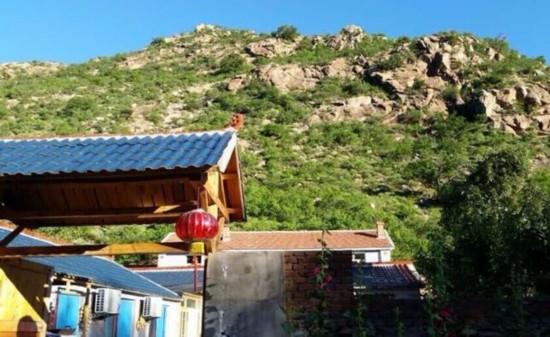 內蒙古一大批各具特色的旅游小城鎮正在如火如荼的發展中