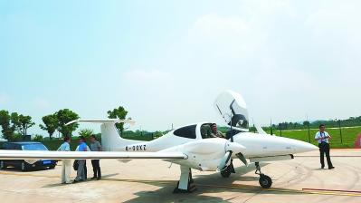 讓通用航空在“熱起來”的基礎(chǔ)上,能夠真正“飛起來”(合肥)