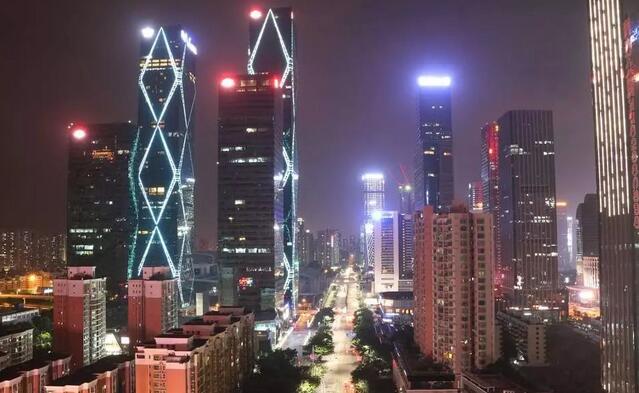 深圳千方百計推動制造業邁向高端 規劃建設10個制造業創新中心