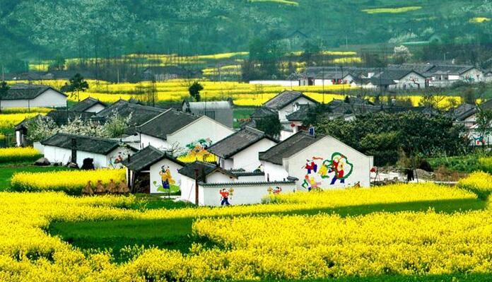 鄉村旅游發展與鄉村振興戰略的“無縫對接”
