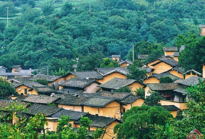 當(dāng)前全國特色小鎮(zhèn)建設(shè)情況怎樣？未來需要堅持什么？