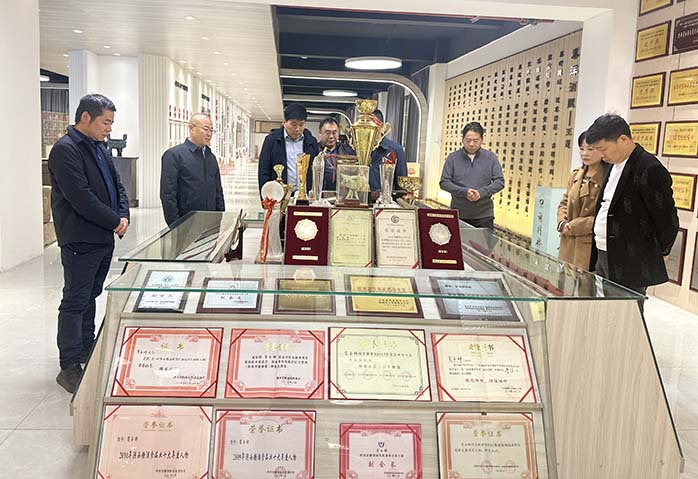 中機院相關負責人陪同中國食品工業協會專家赴漢中市洋縣考察交流