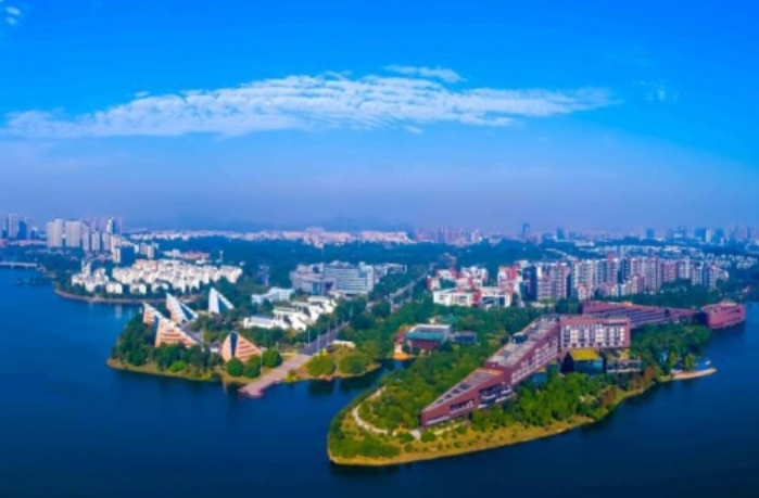 地區產業轉型升級促進就業結構優化的經驗啟示基于東莞市松山湖高新技術開發區的調研分析 地區產業轉型升級促進就業結構優化的經驗啟示基于東莞市松山湖高新技術開發區的調研分析