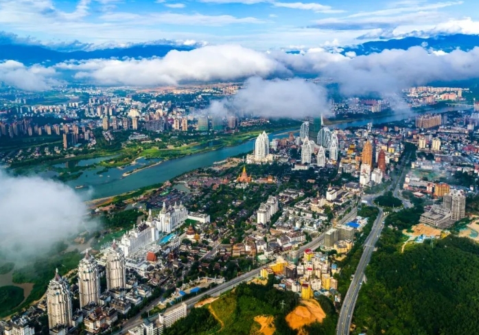 云南省縣域產業集群特色及定位分析 云南省縣域產業集群特色及定位分析